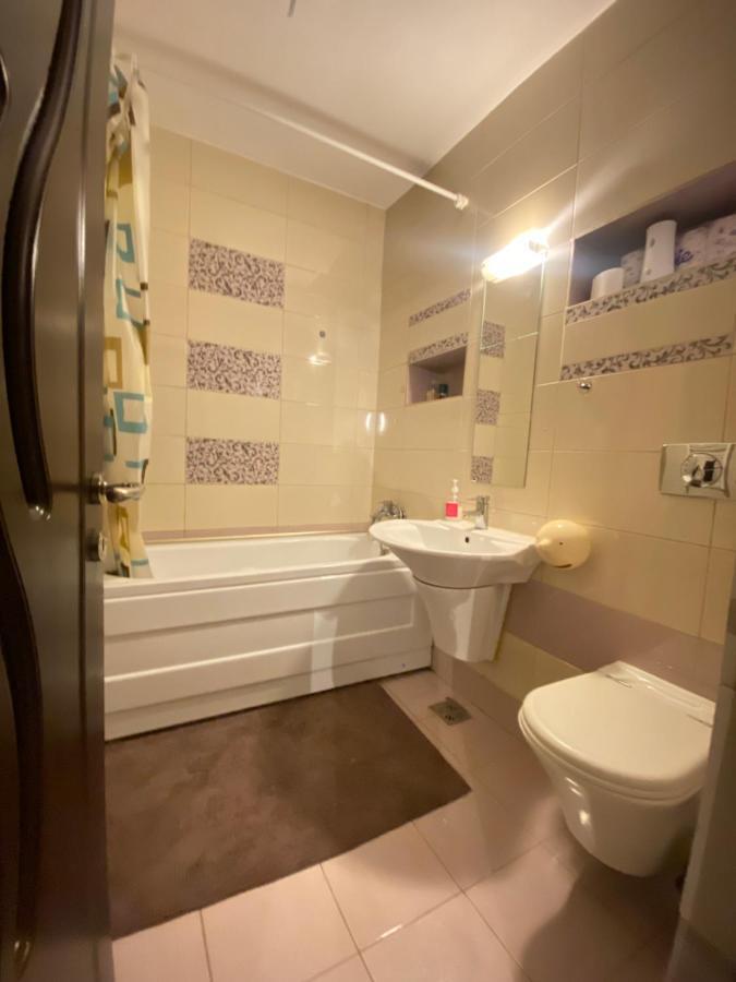 Apartament 3 Camere Bacău Eksteriør billede